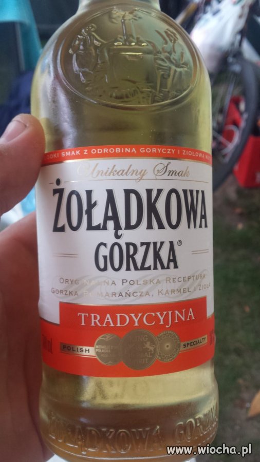 Jak widzę co się dzieje w Polsce , to warto wypić