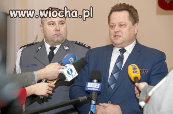 SZEF PODLASKIEJ POLICJI NAMAWIA 