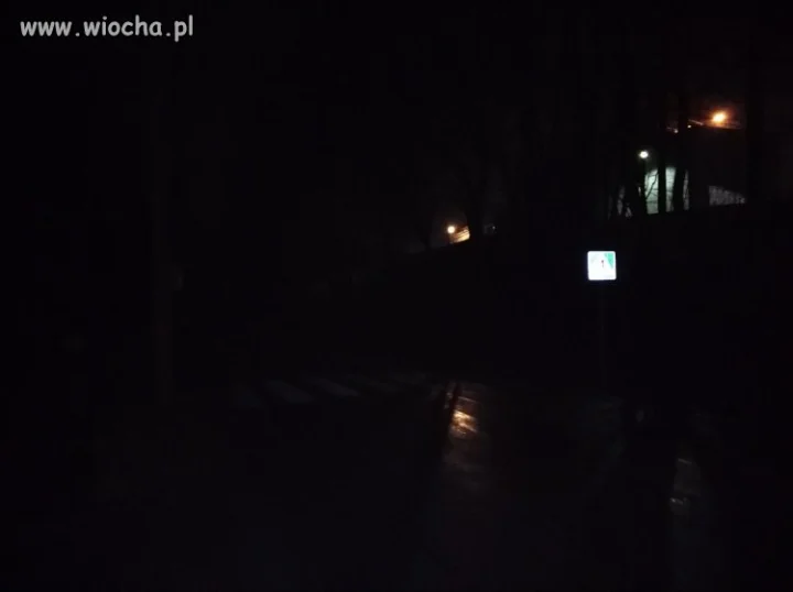 Prawidłowo oświetlone przejście dla pieszych