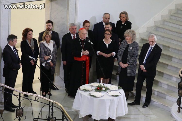 Opłatek w sejmie i wszyscy święci