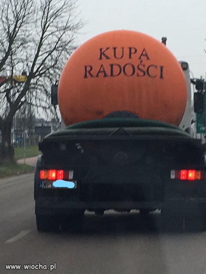 Kupa radości w drodze do pracy