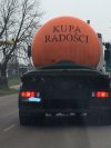 Kupa radości w drodze do pracy