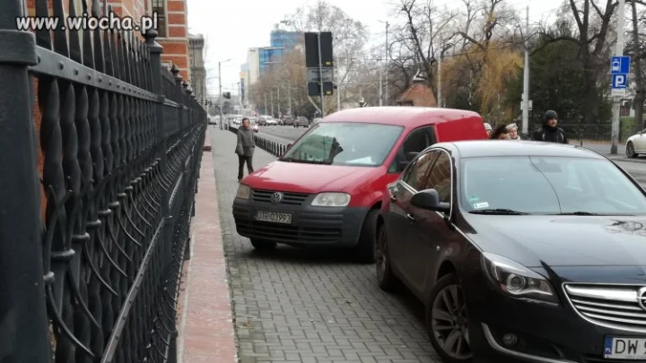 Tablica DTR... zobowi?zuje