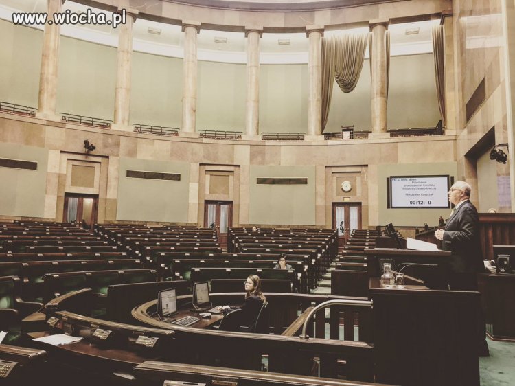 Sejm obraduje nad "Emeryturą bez podatku"