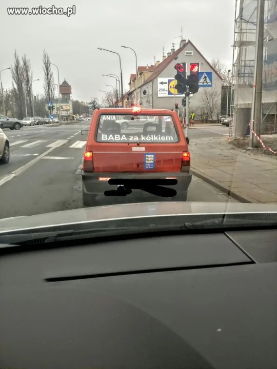 Baba za kółkiem