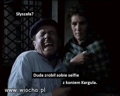 Zmieniają  historię
