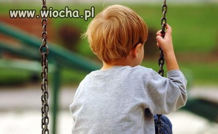 Głogów: przedszkolanka przyklejała do krzesła i 