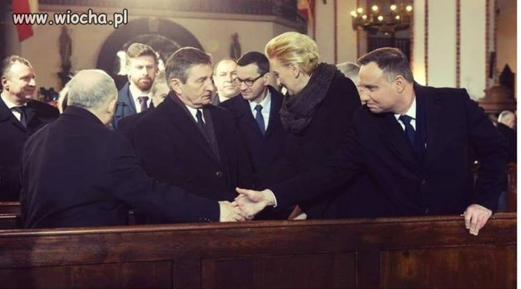 Przekazali sobie "znak pokoju"