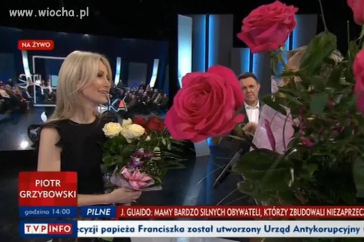 Powrót bohatera wojennego z wojny z wrogami ludu