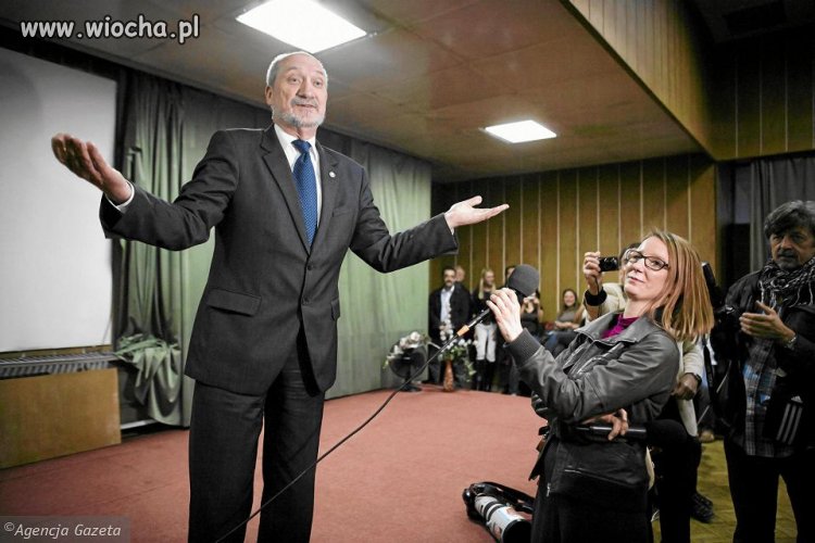 Co nowego ustaliła podkomisja Macierewicza
