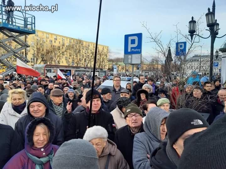 Protest młodych rodziców
