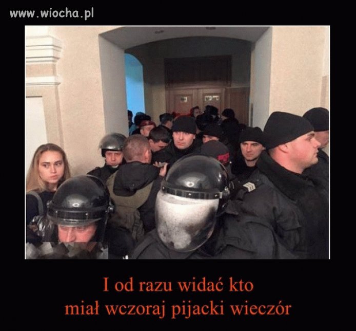 Pochlał