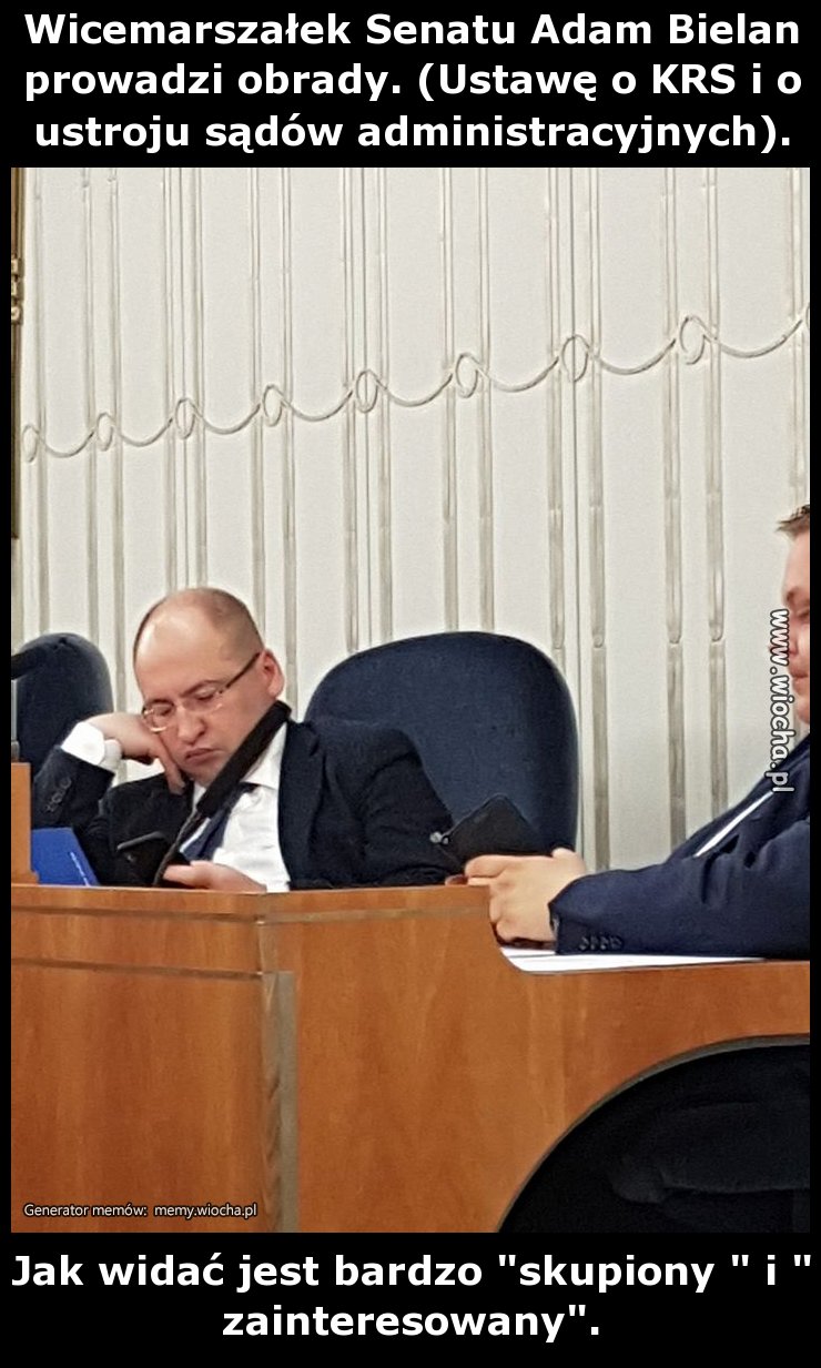 Wicemarszałek Senatu Adam Bielan prowadzi obrady.