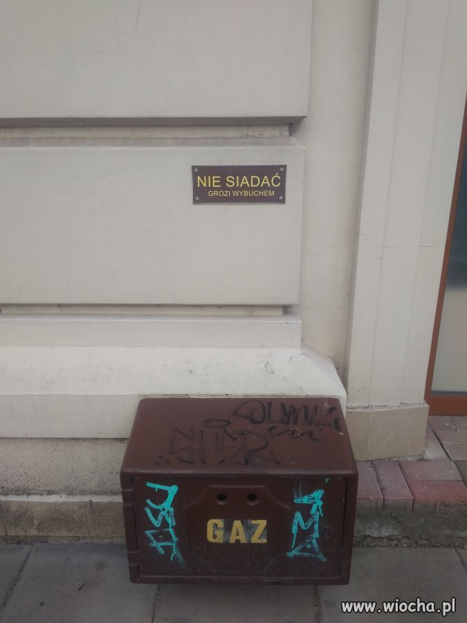 A jak puścisz bąka