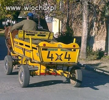 Nowoczesna praca, 4x4 ...