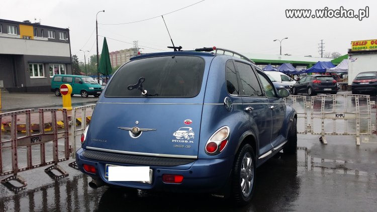 W KRAKOWIE RZĄD TESTUJE AUTA NA KLUCZYK