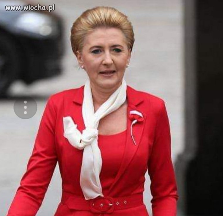 Fryzjer i stylista po prostu skrzywdzili Agatę Dudę