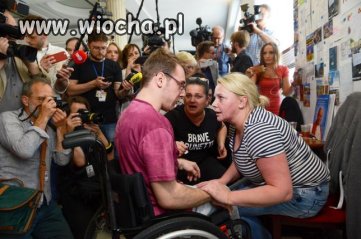 Hipokryzja pis-u sięga zenitu!