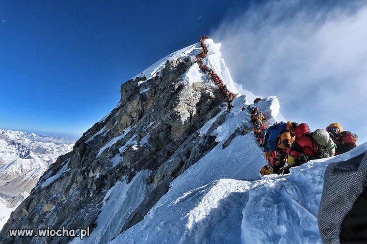 Everest - Panie zajmiesz mi pan kolejkę?..