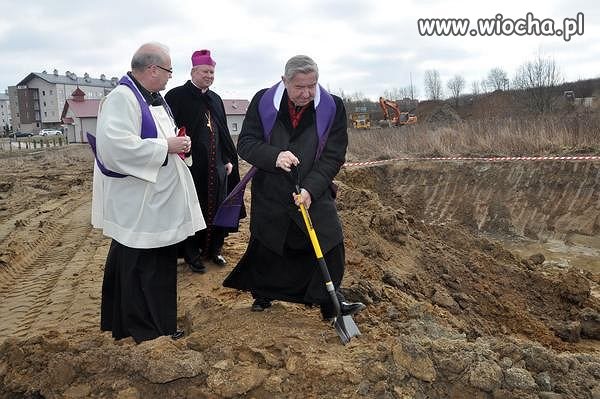 Bursztyn ...powiadacie ma tu być?
