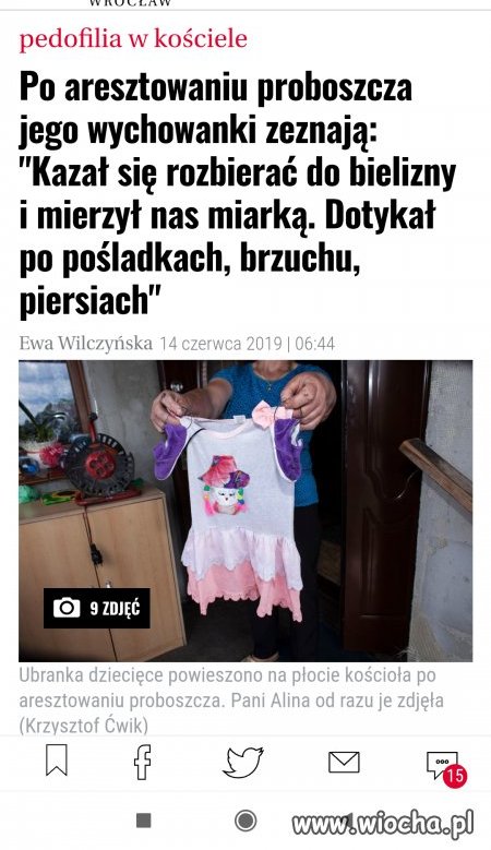 Kazał się rozbierać