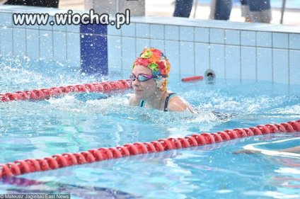 Chciały równouprawnienia teraz chcą basenów