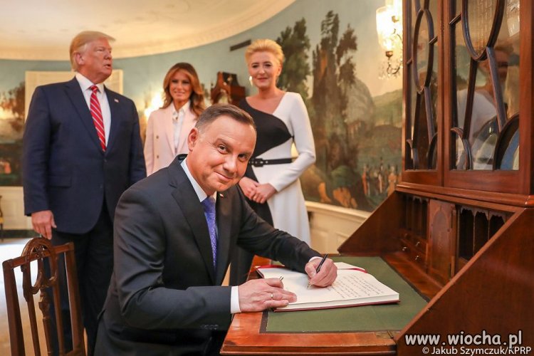 To co tygrysy lubią najbardziej...długopisy?