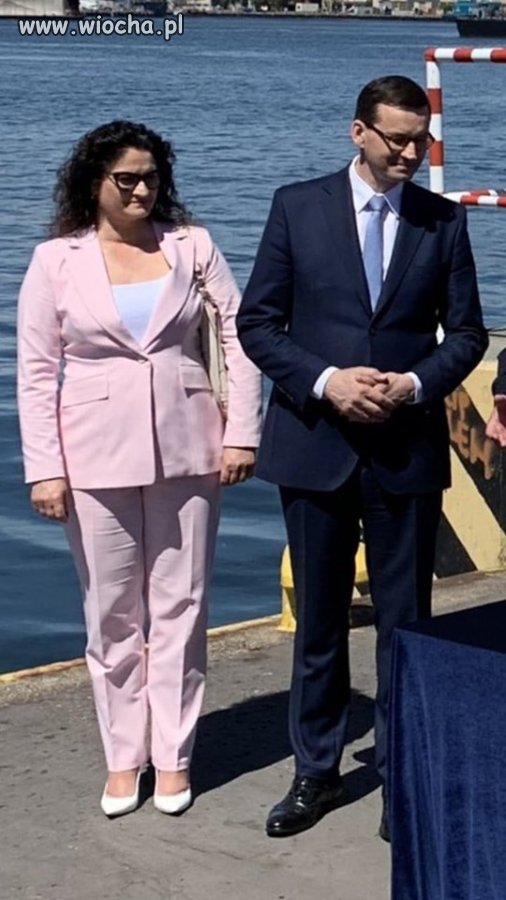 Brawurowa kreacja pewnej posłanki