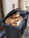 Lepiej wyrzucić jak rozdać