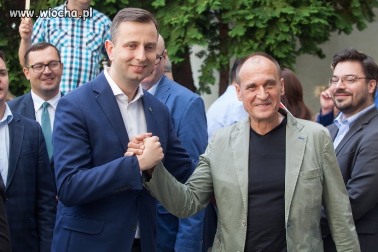 Byleby zostać przy korycie