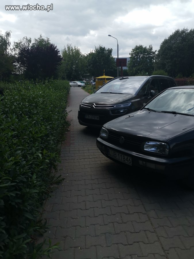 Komentarz zbędny