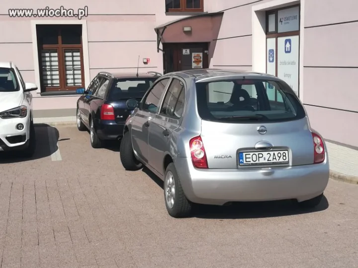 Z tyłu EOP w środku jEłOP