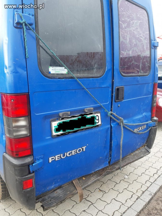 Bo drzwi się otwierają