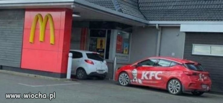 Gdy pracownik KFC zgłodnieje