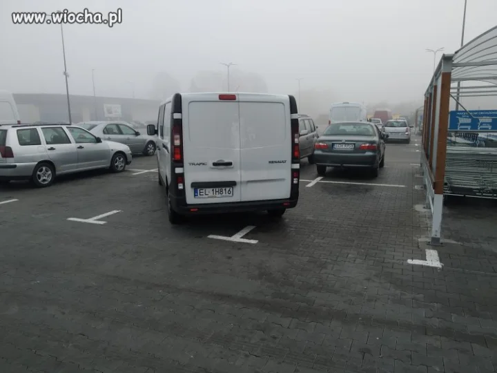 Miastowy to mu można?? Ale aż 3 miejsca???