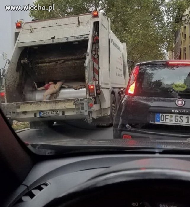 Zerwał z nią