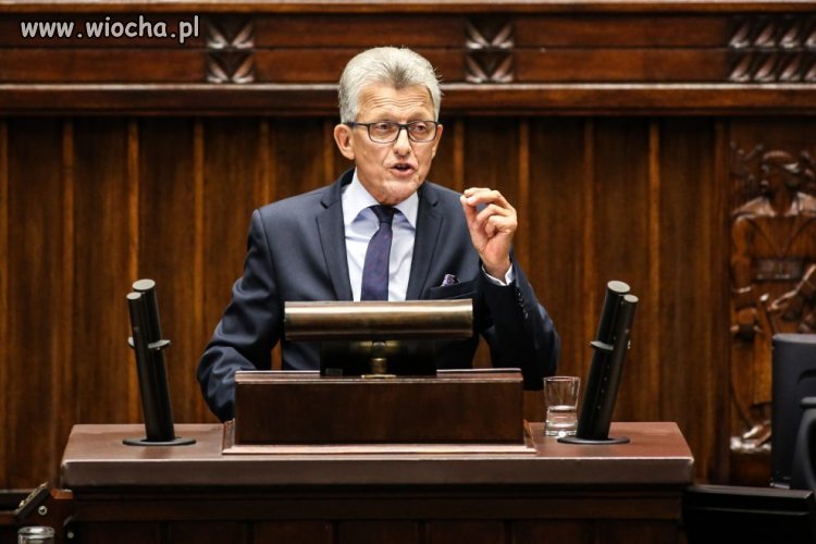 Według Wirtualnej Polski 