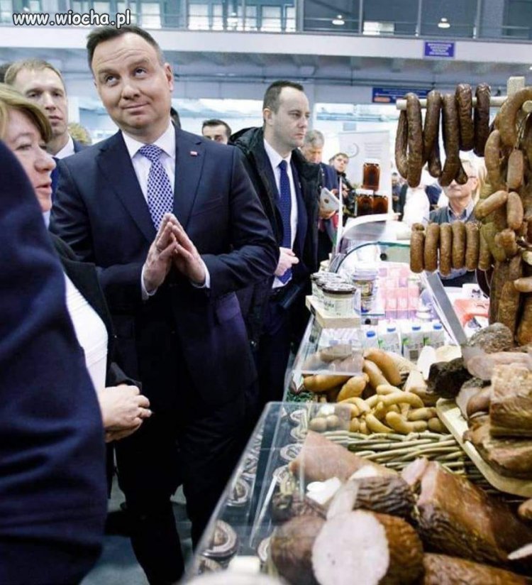Pobłogosław Panie Boże nas, ten posiłek, tych, którzy go przygotowali i naucz nas dzielić ...