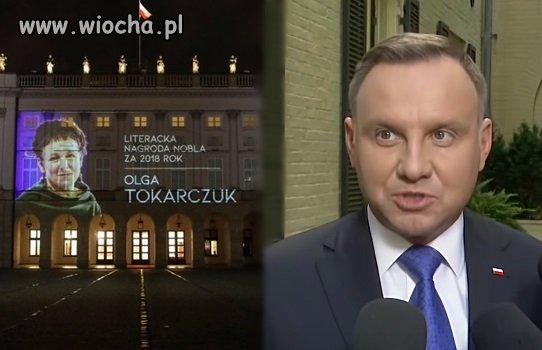 Iluminacja na pałacu prezydenckim