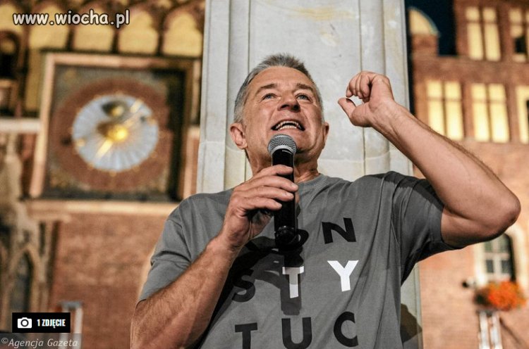 Frasyniuk: Morawieccy walczyli z komunizmem?