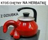 Kobiecy czajnik.