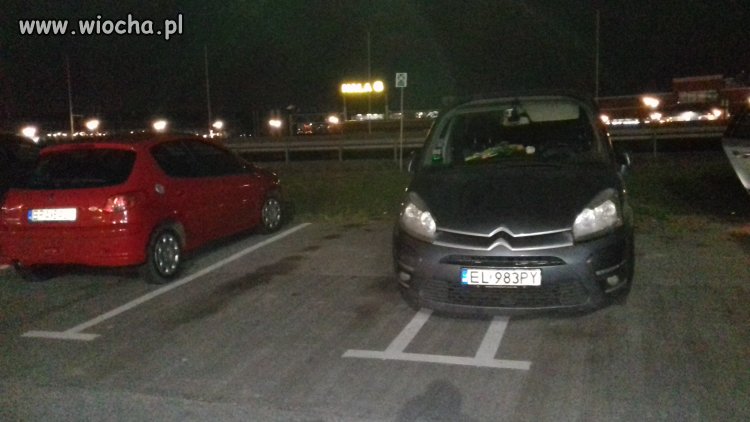 A w Rzgowie mistrz parkuje tak