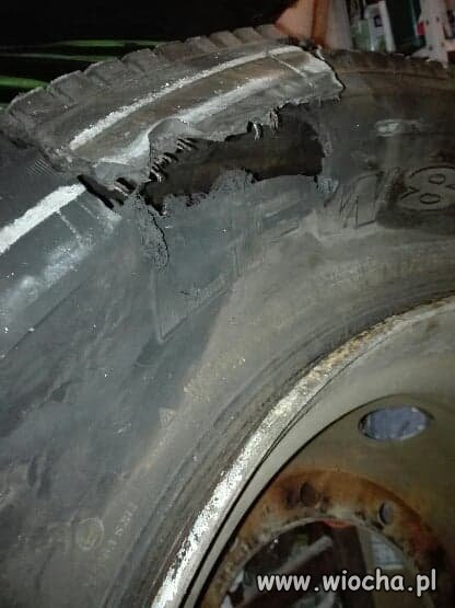 3-miesięczna opona z Opoltrans rozerwana od środka