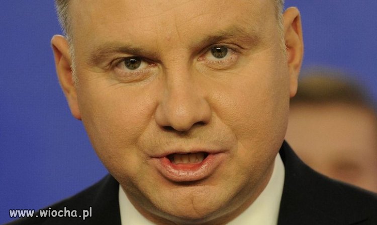 Duda: Obiecywałem Polskę, która jest w stanie uderzyć pięścią w stół