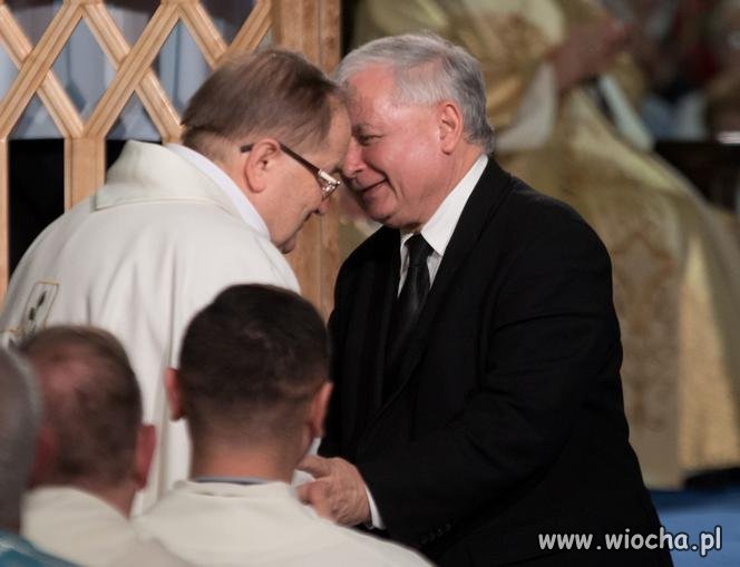Tadziu, nie damy ci zginąć...