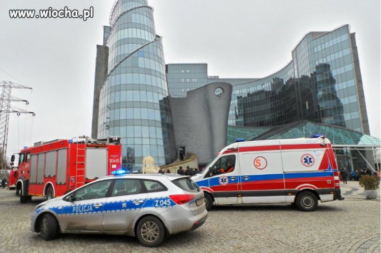 Groźny incydent pod siedzibą TVP.