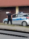 Policjant podjechał do kolegi