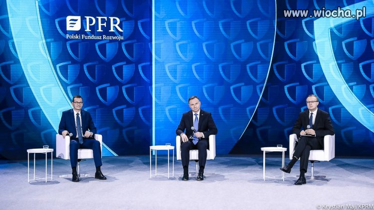 Rozpoczęła się debata z udziałem prezydenta.
