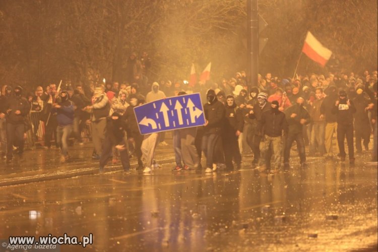 Kradną znaki jak po wiejskim festynie