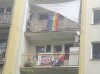 Duda za kratami i nad nim tęcza LGBT?